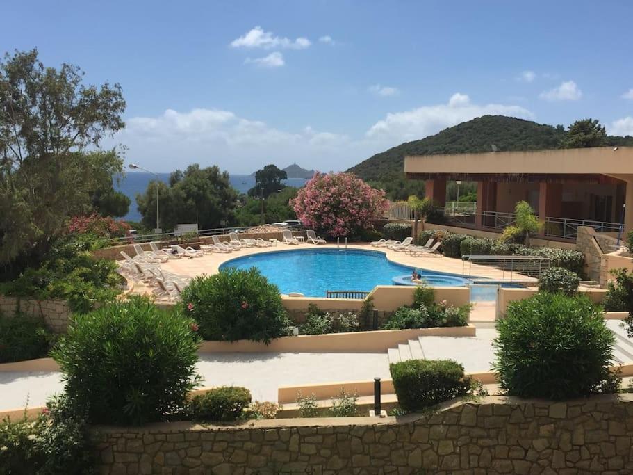 F2 Vue Mer Dans Residence Avec Piscine Ajaccio  Extérieur photo