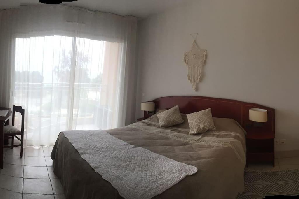 F2 Vue Mer Dans Residence Avec Piscine Ajaccio  Extérieur photo