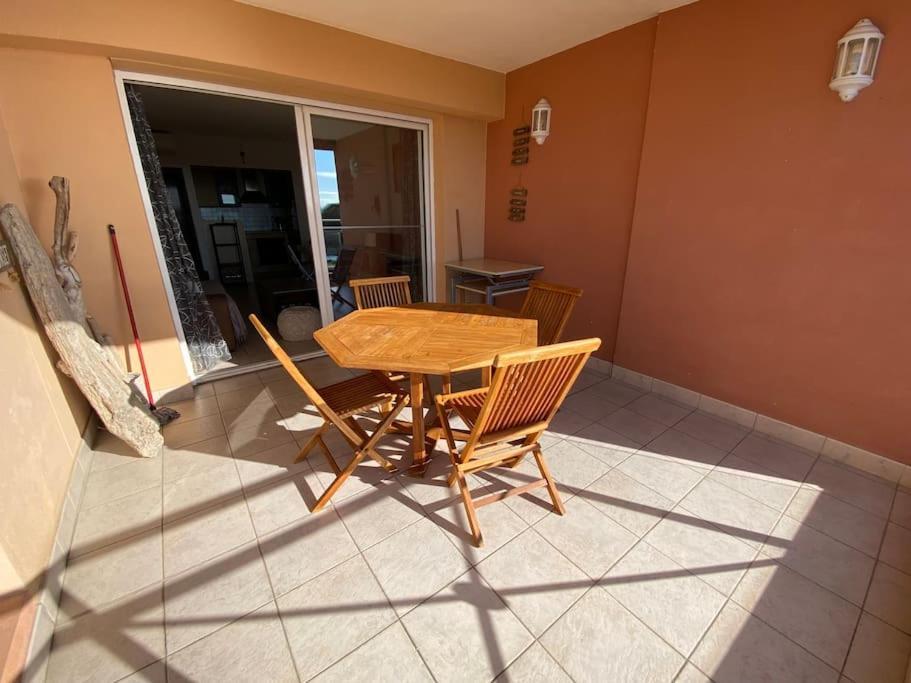 F2 Vue Mer Dans Residence Avec Piscine Ajaccio  Extérieur photo