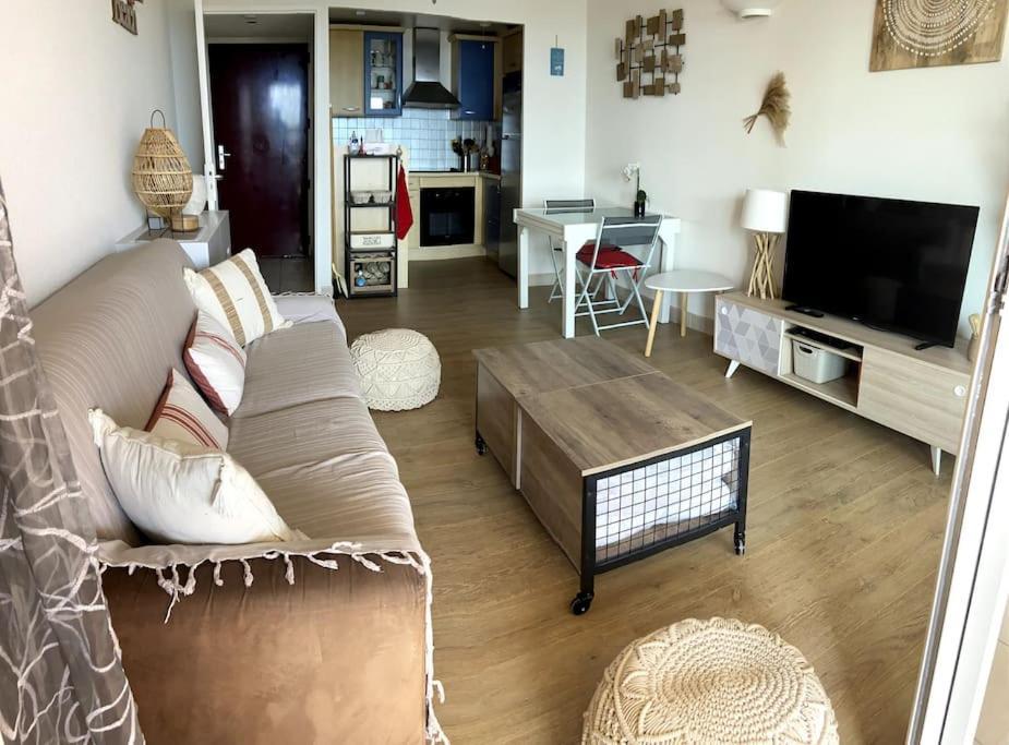 F2 Vue Mer Dans Residence Avec Piscine Ajaccio  Extérieur photo